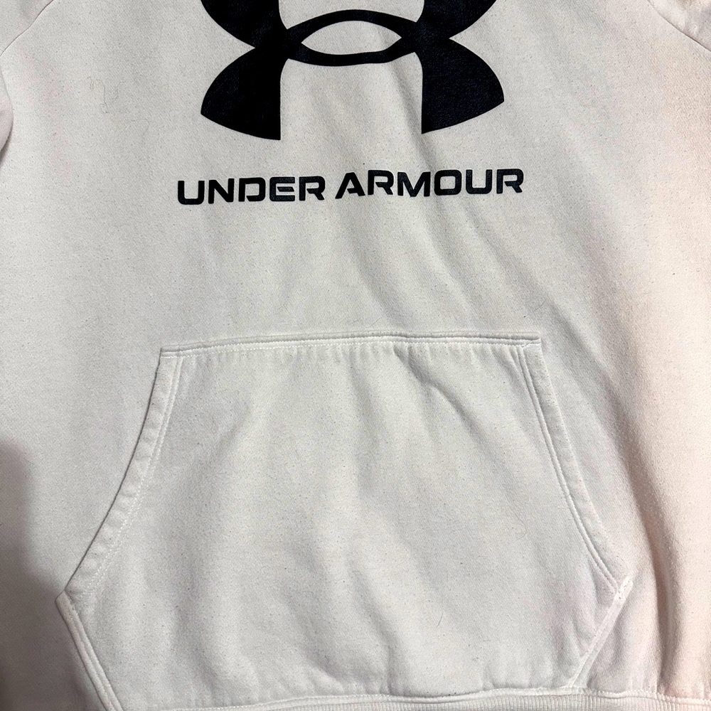 Women’s Under Armour hoodie 
Medium